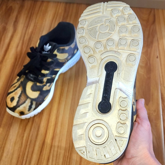 Size 6 Adidas ZX Flux Sneaker Running Shoe Snake Print - Picture 3 of 7